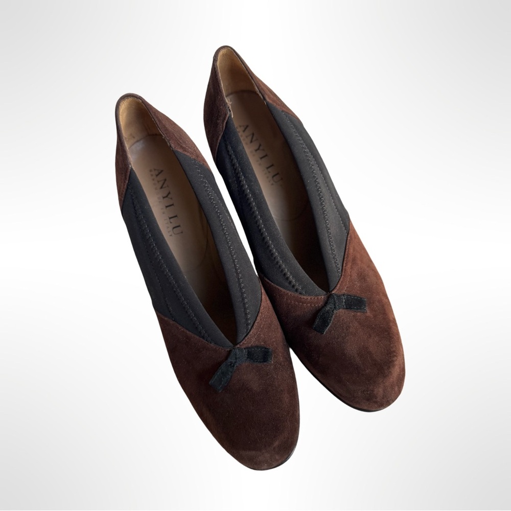 Anyi Lu Brown Suede Women's Shoes, size 40